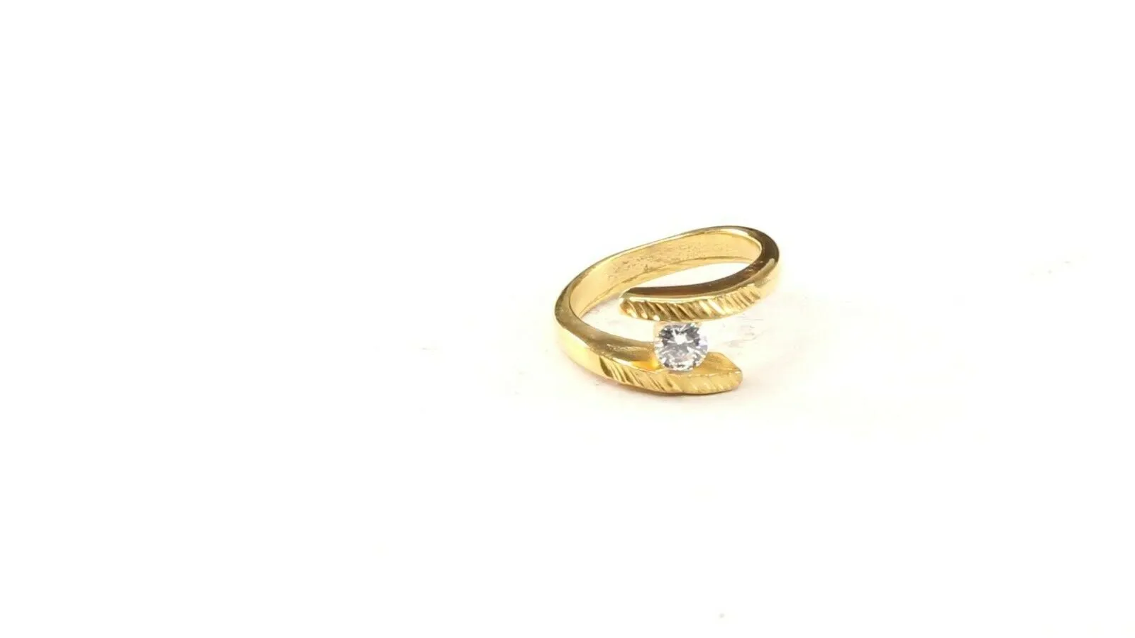 22k Ring Solid Gold ELEGANT Charm Ladies Tension Band SIZE 6 RESIZABLE r2449