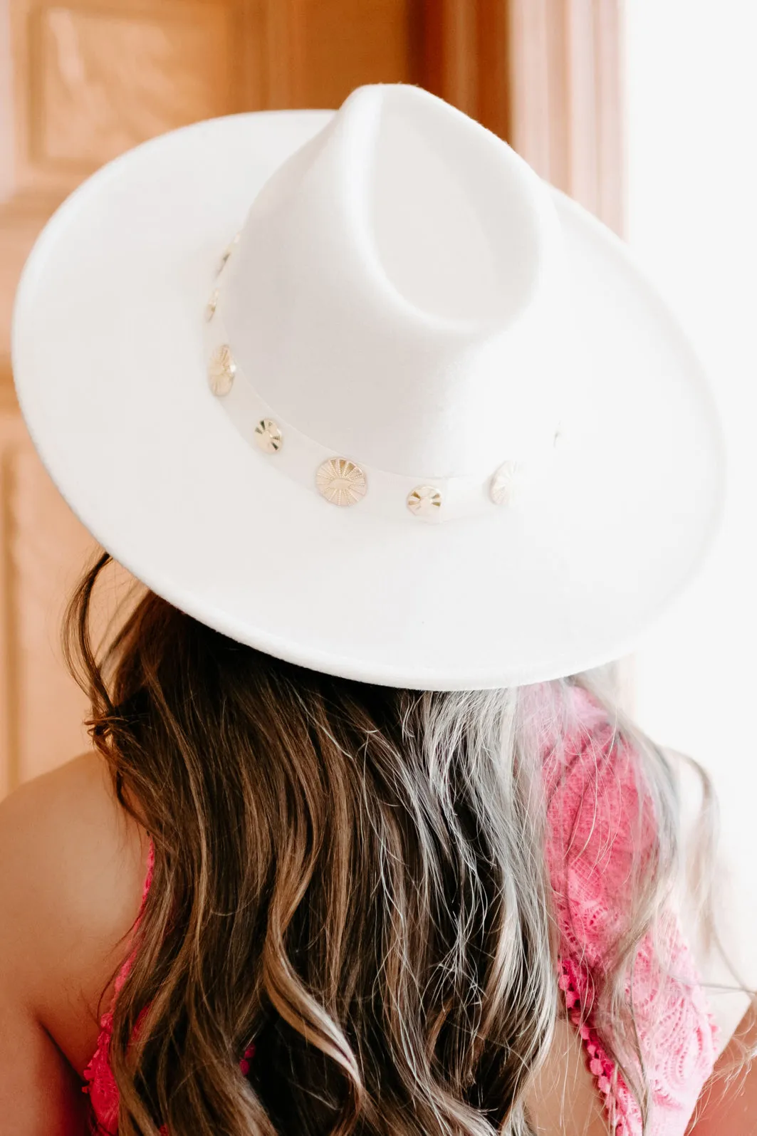 At A Crossroads Coin Disc Wide Brim Hat (Ivory)