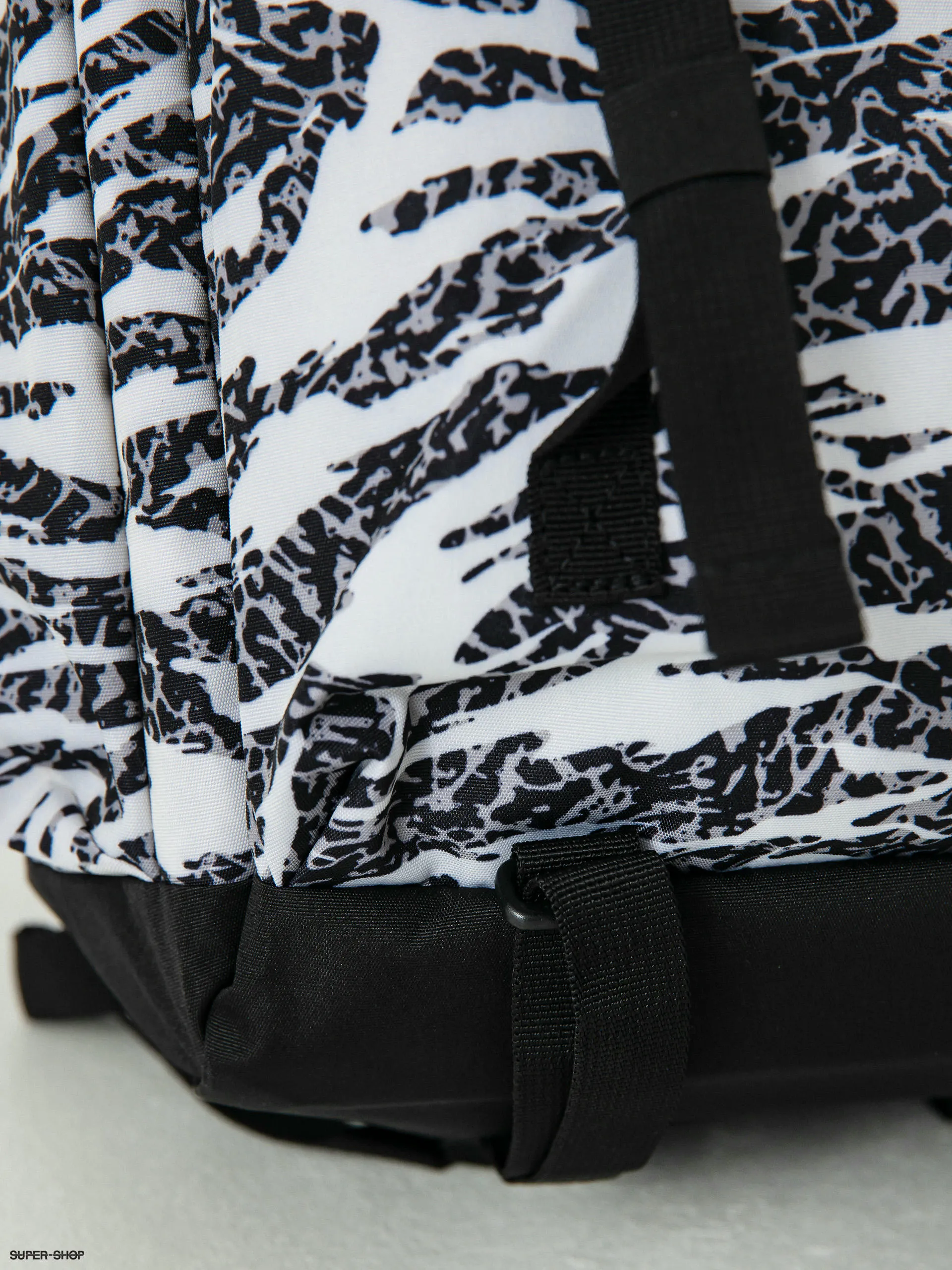 Burton Backpack Annex 2.0 28L Zebra Camo