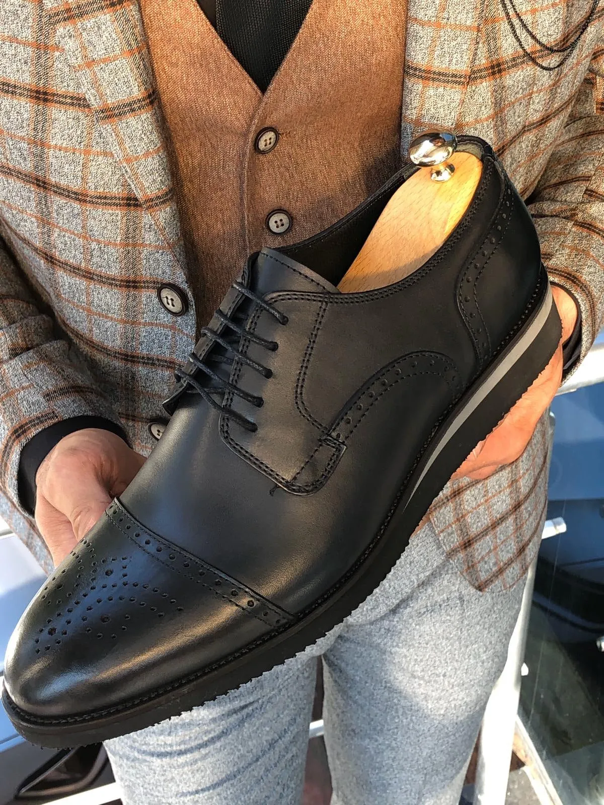 Black Laced Cap Toe Oxfords