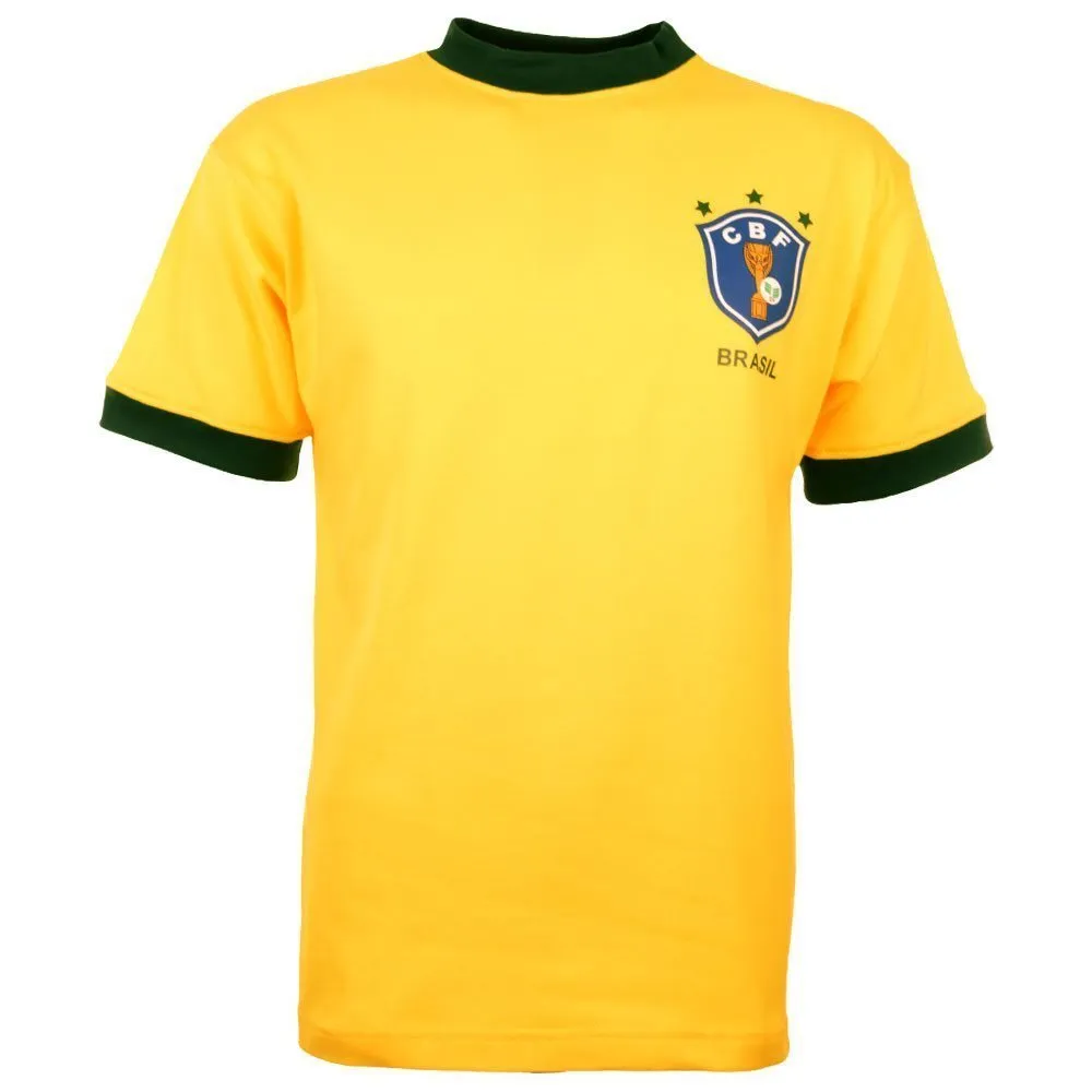 Brazil Retro Football Shirt World Cup 1982 + Socrates 8 (Photo Style)