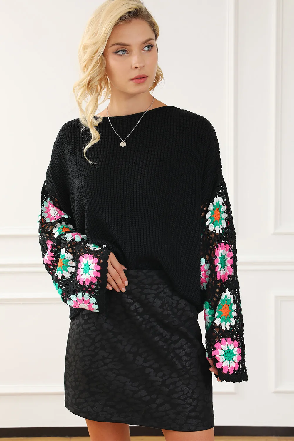 Round Neck Long Sleeve Knit Top\