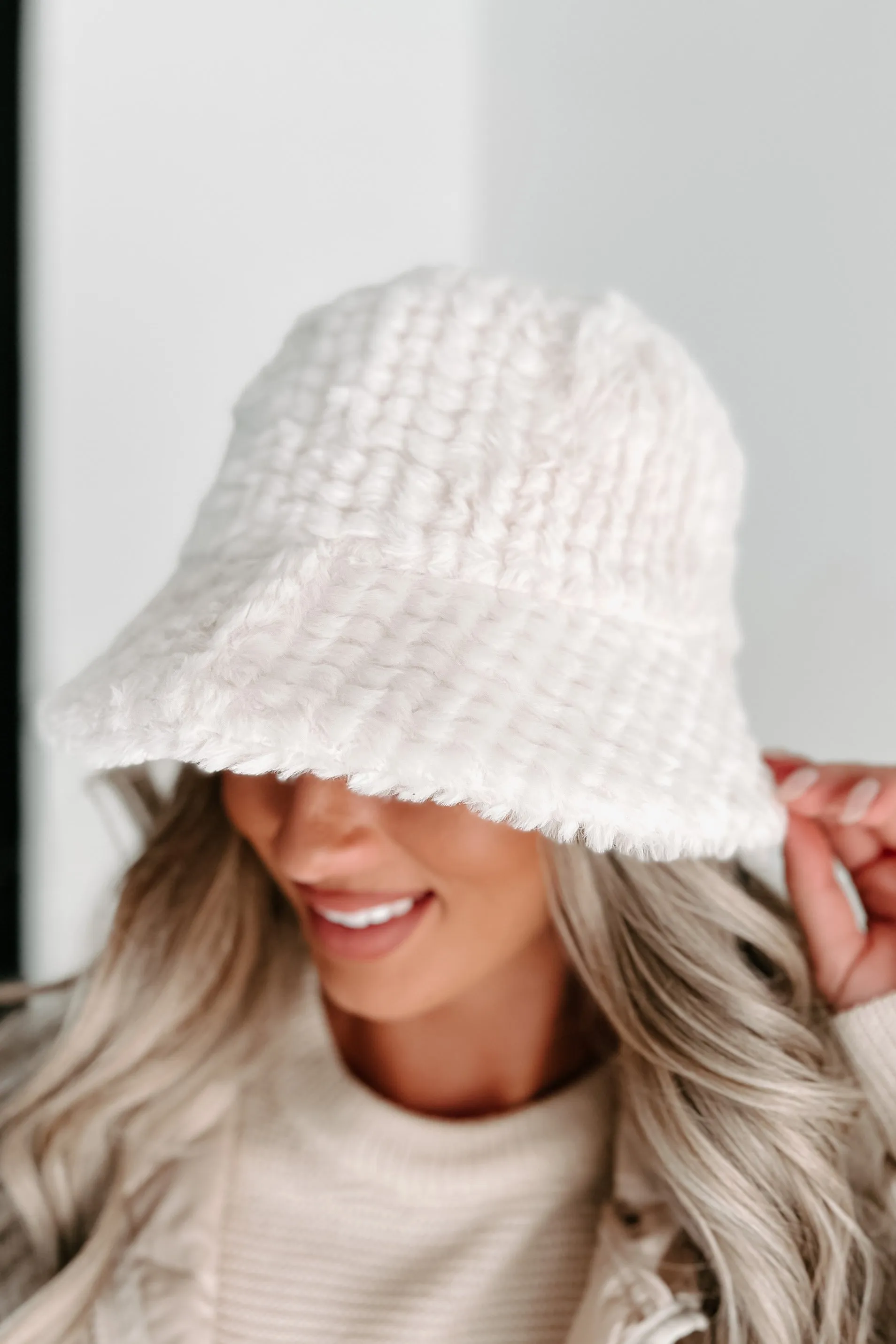 Doorbuster- Warm & Fuzzy Feelings Faux Fur Bucket Hat (Ivory)