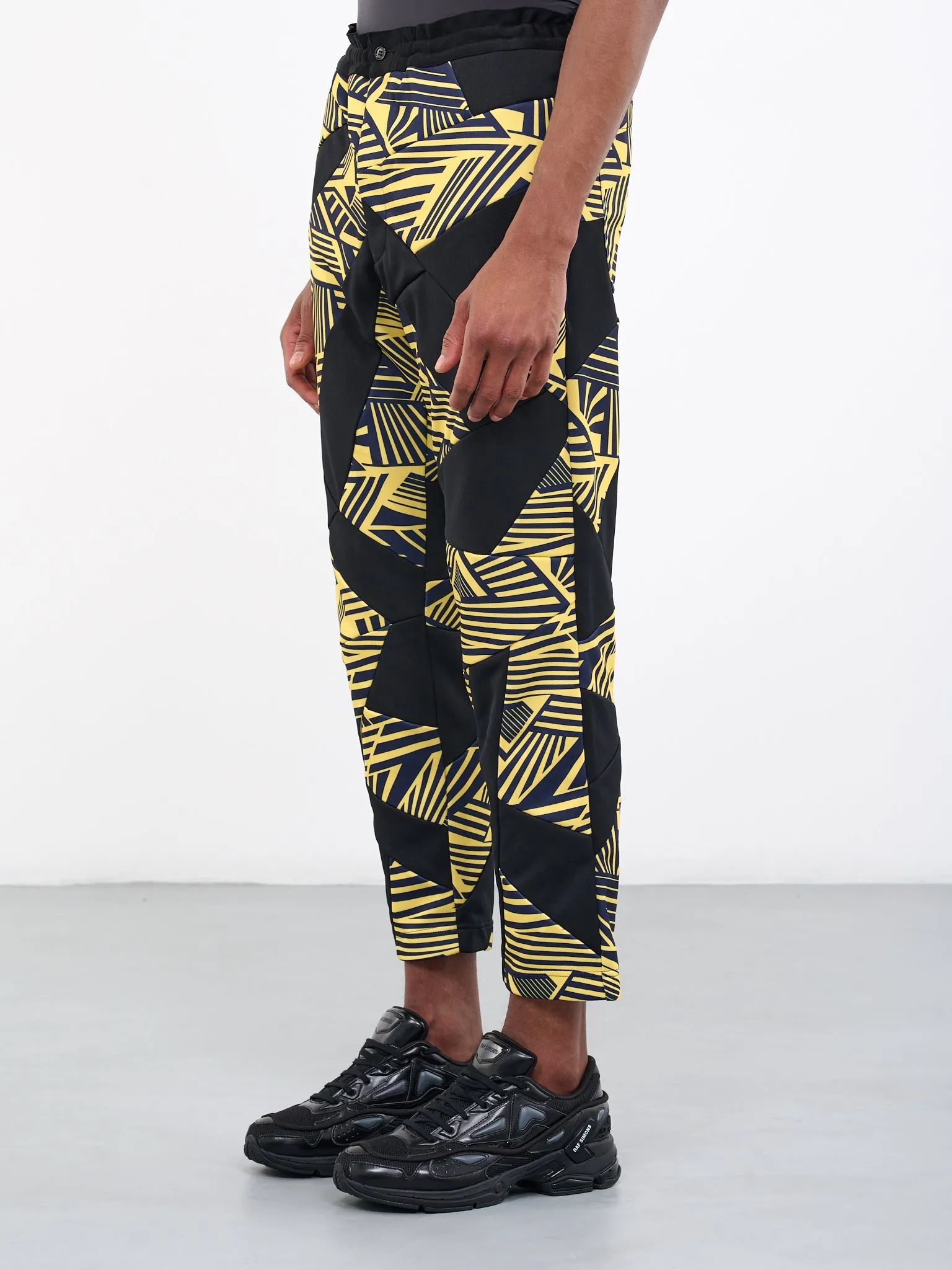 Geometric Cropped Trousers (PK-T015-051-YELLOW)