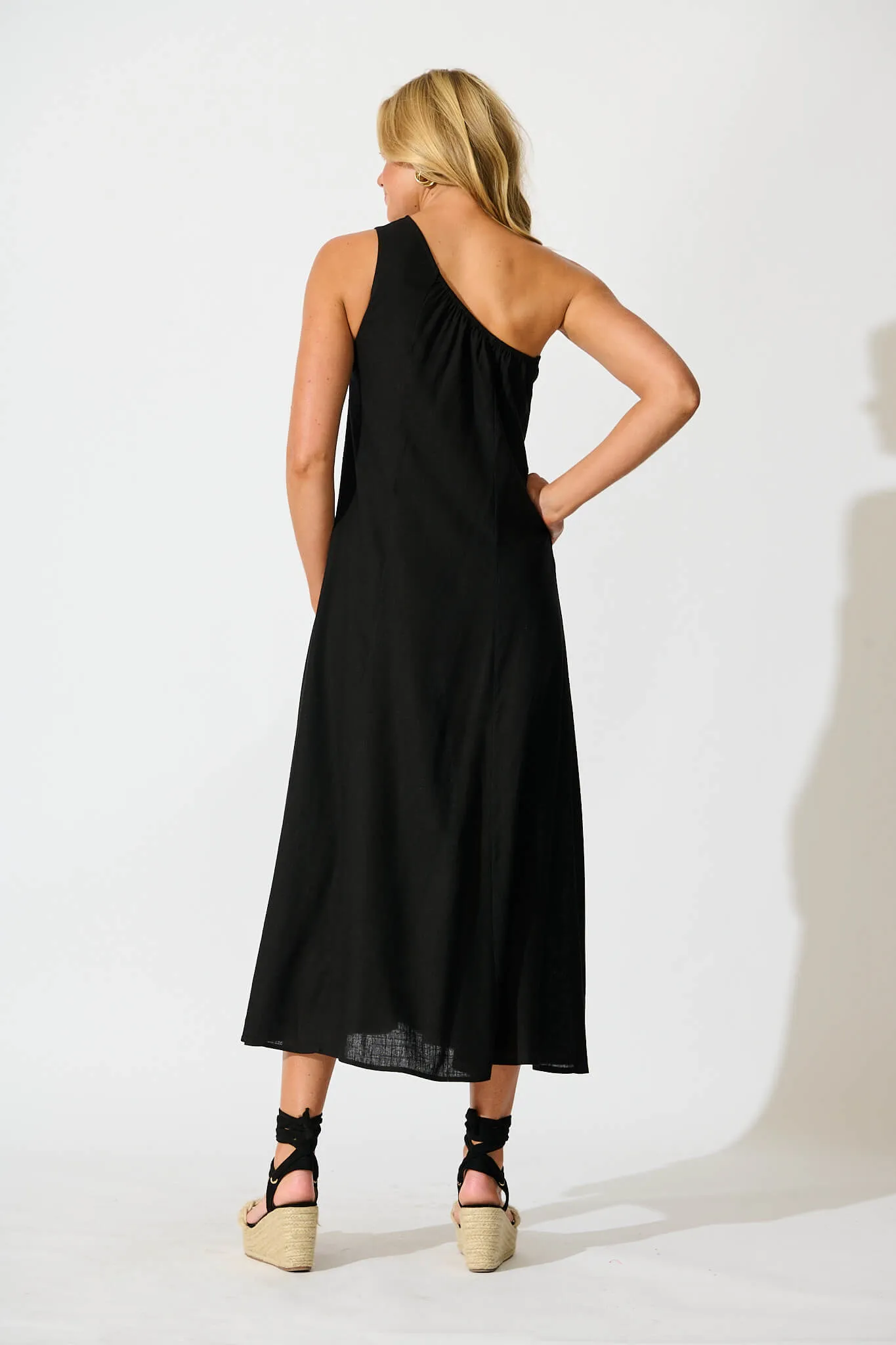 Gloria Off Shoulder Maxi Dress in Black Linen Blend