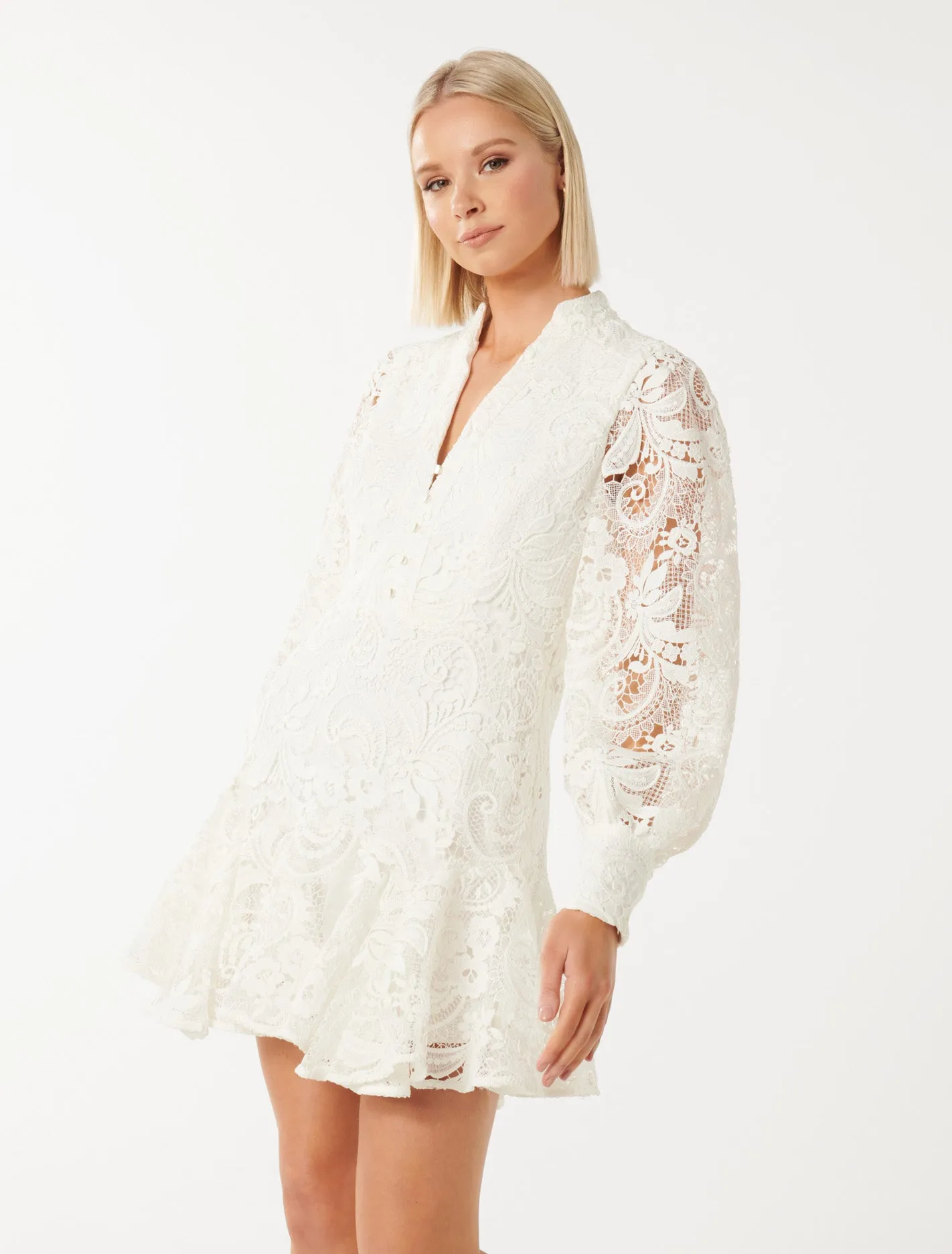 Lace Mini Dress Iris