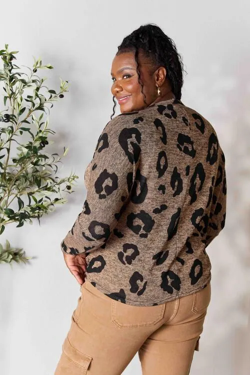 Leopard V-Neck Long Sleeve Tee