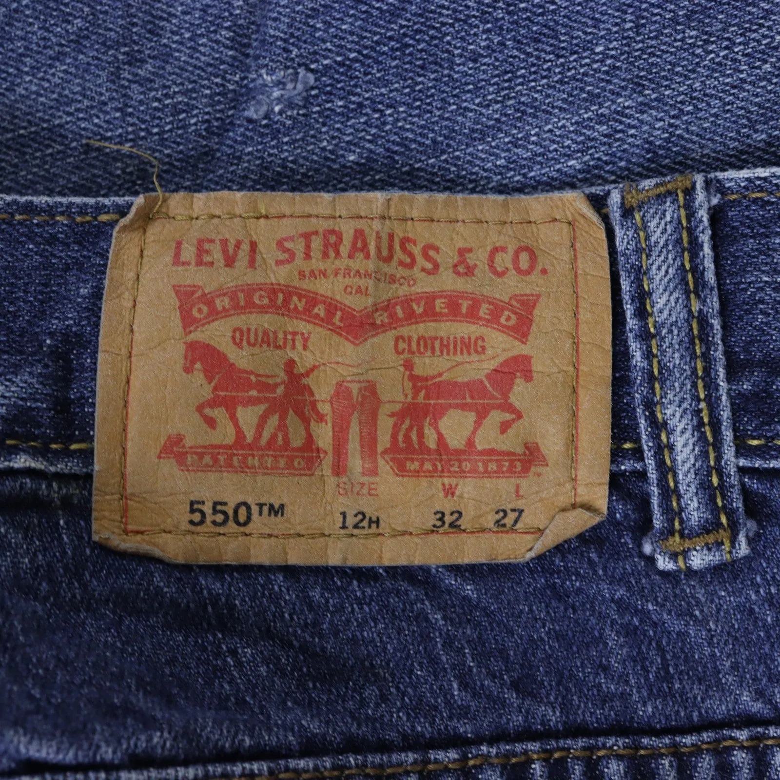 Levi's 550 Blue Jeans