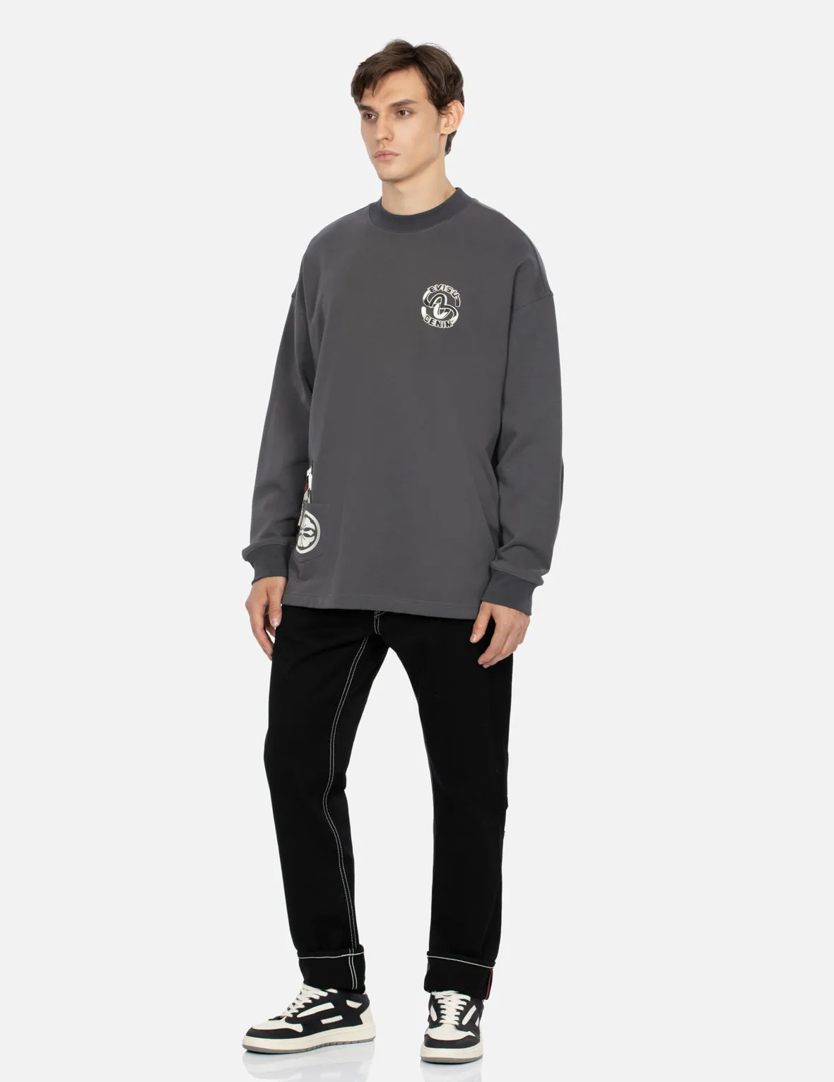 Multi-Pocket Loose Fit Sweatshirt