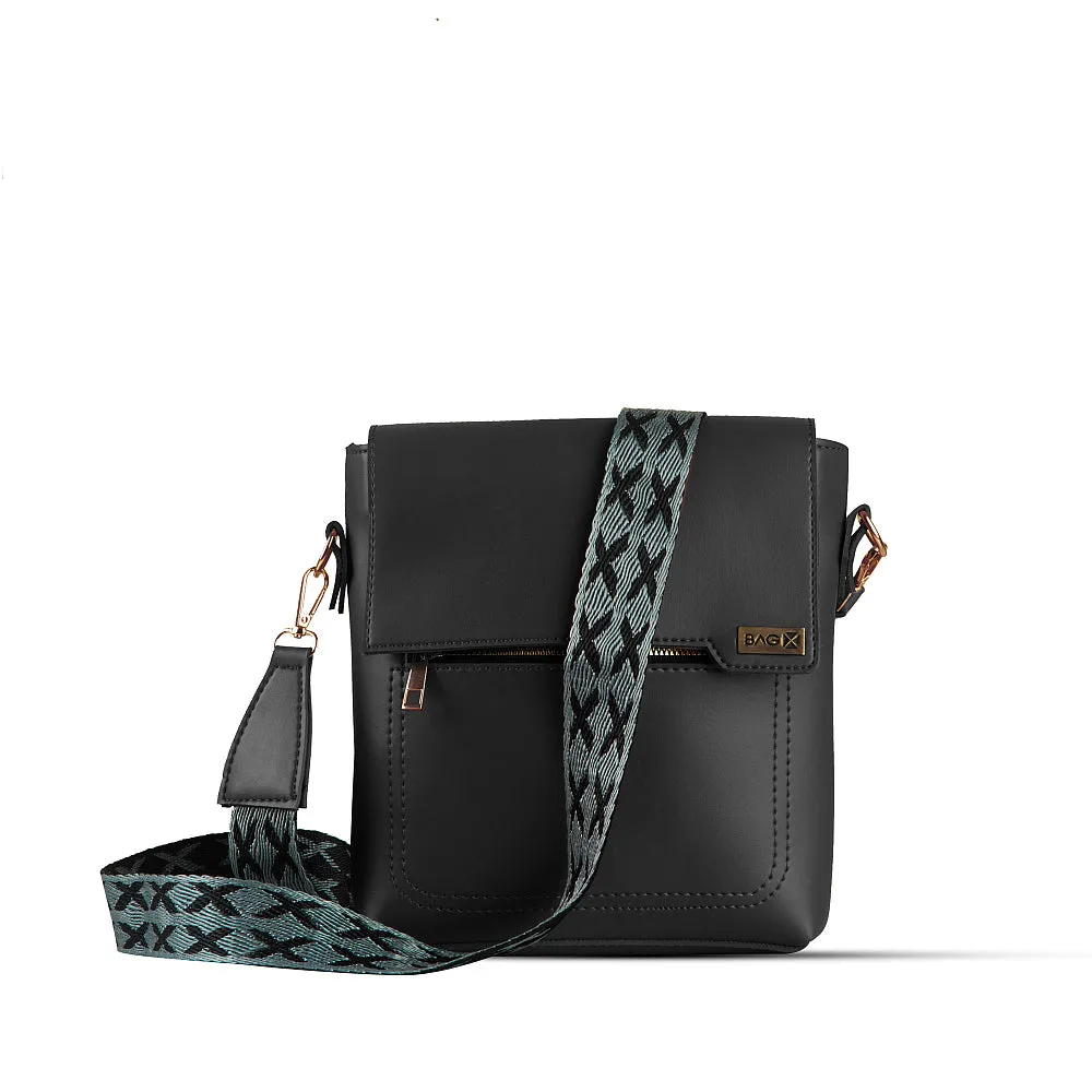 QUEST BLACK SHOULDER BAG