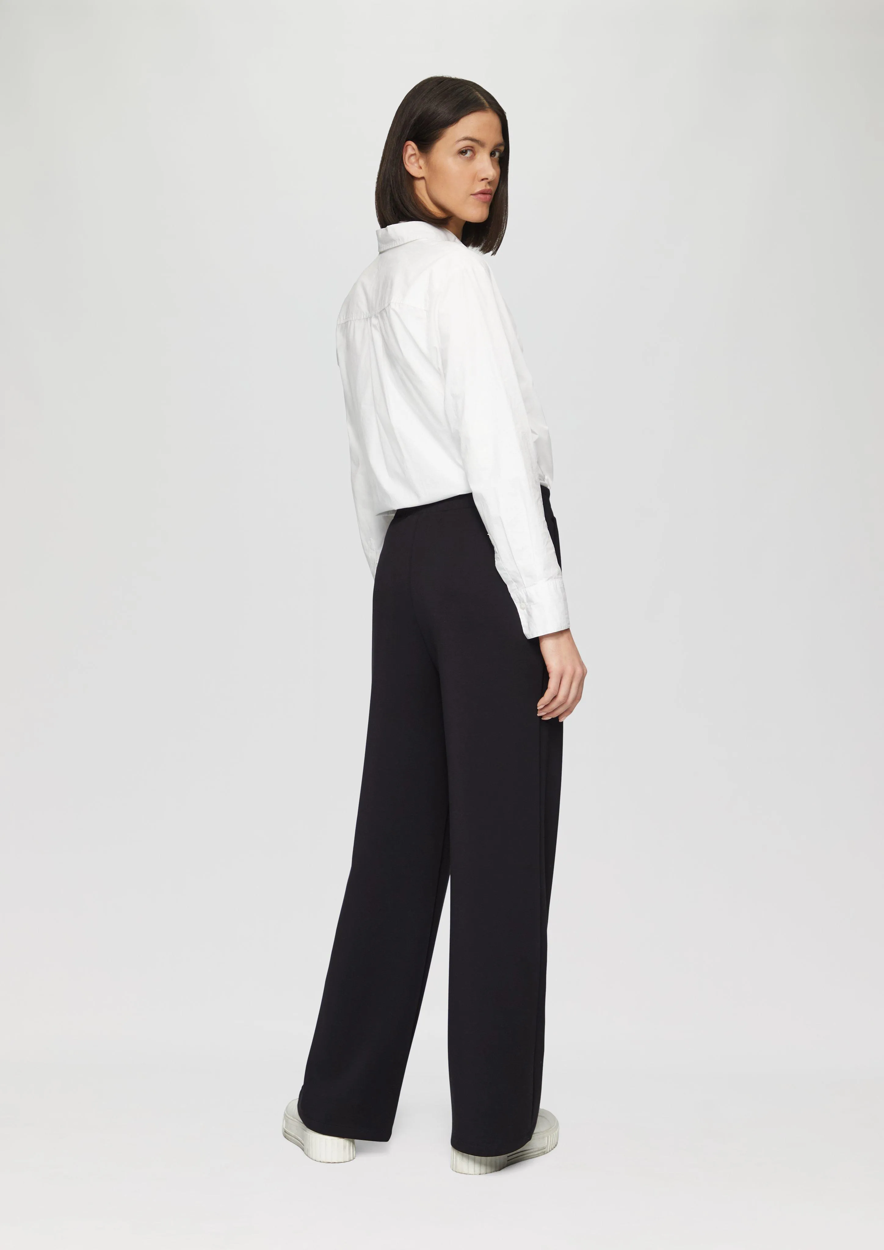 Regular fit: scuba trousers with a wide leg