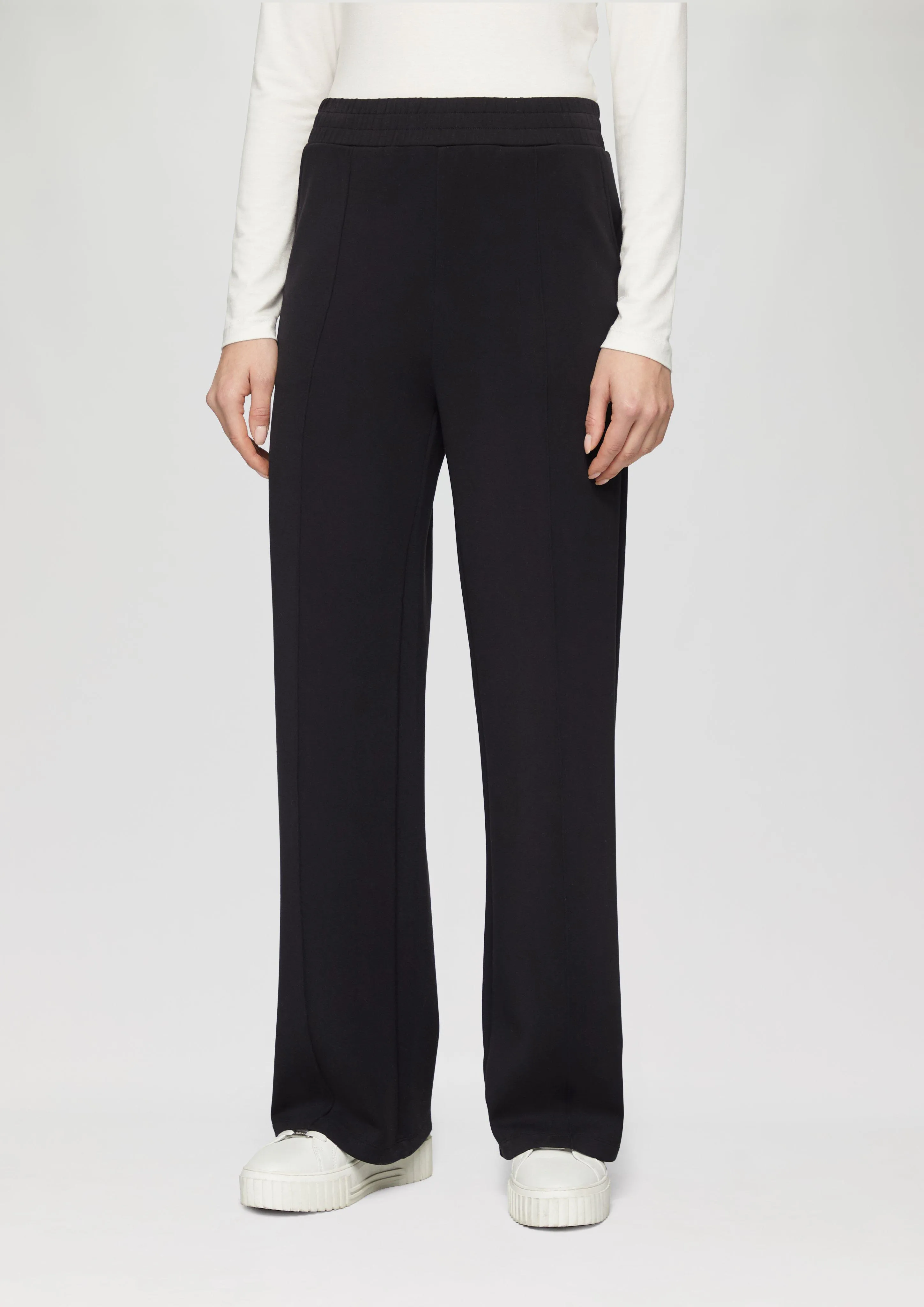 Regular fit: scuba trousers with a wide leg