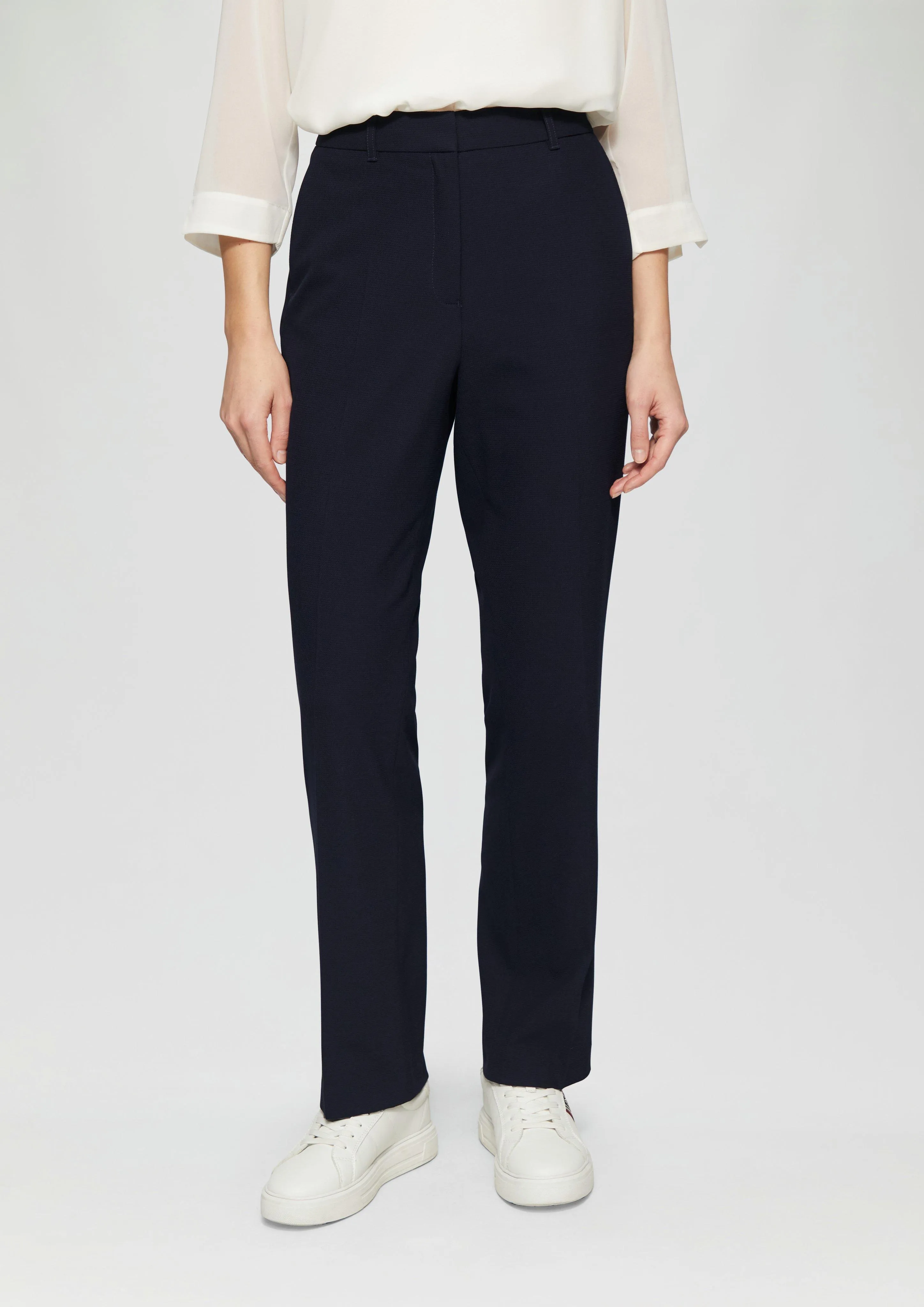 Regular fit: Straight leg trousers with a waffle piqué texture