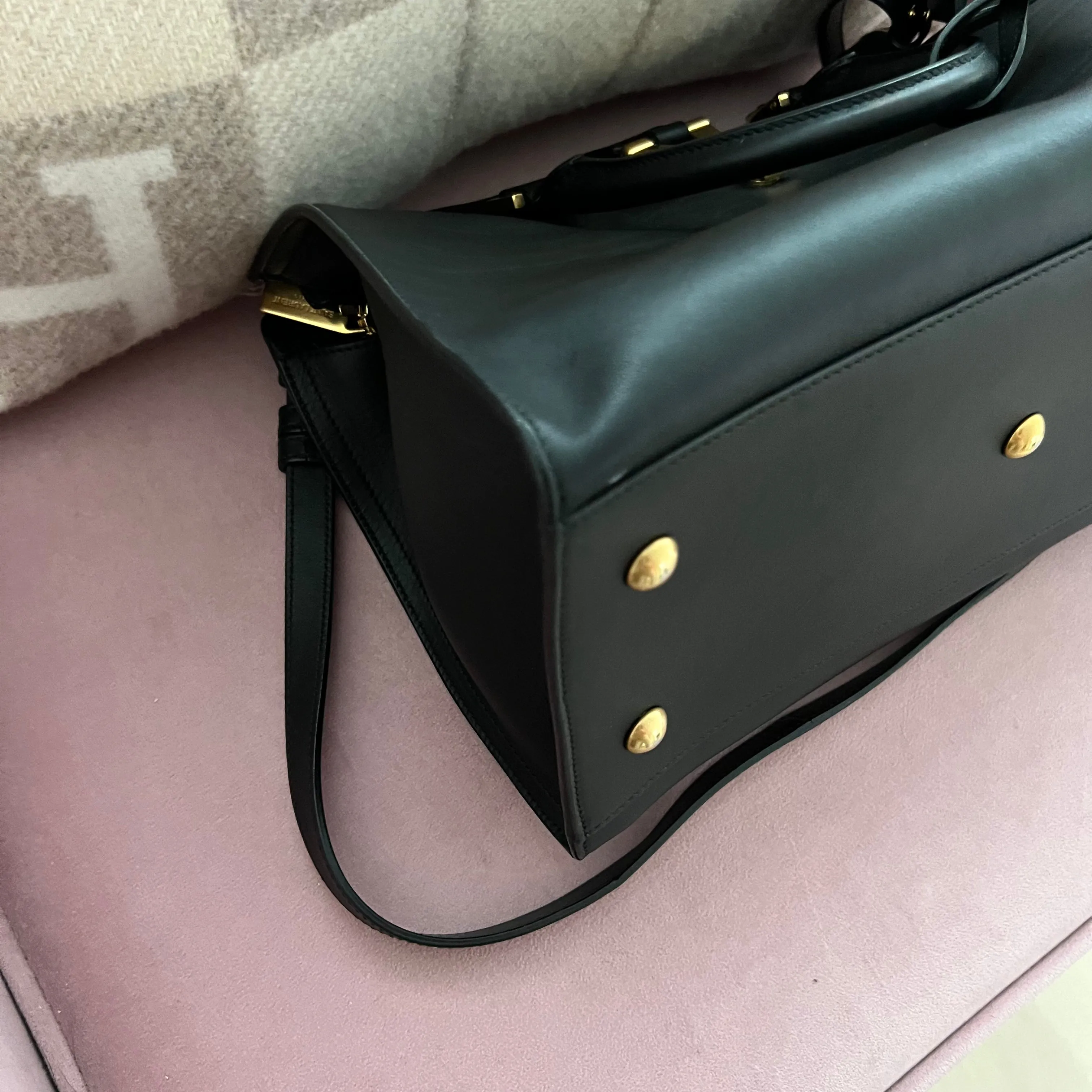 Saint Laurent Y Ligne Cabas Handbag