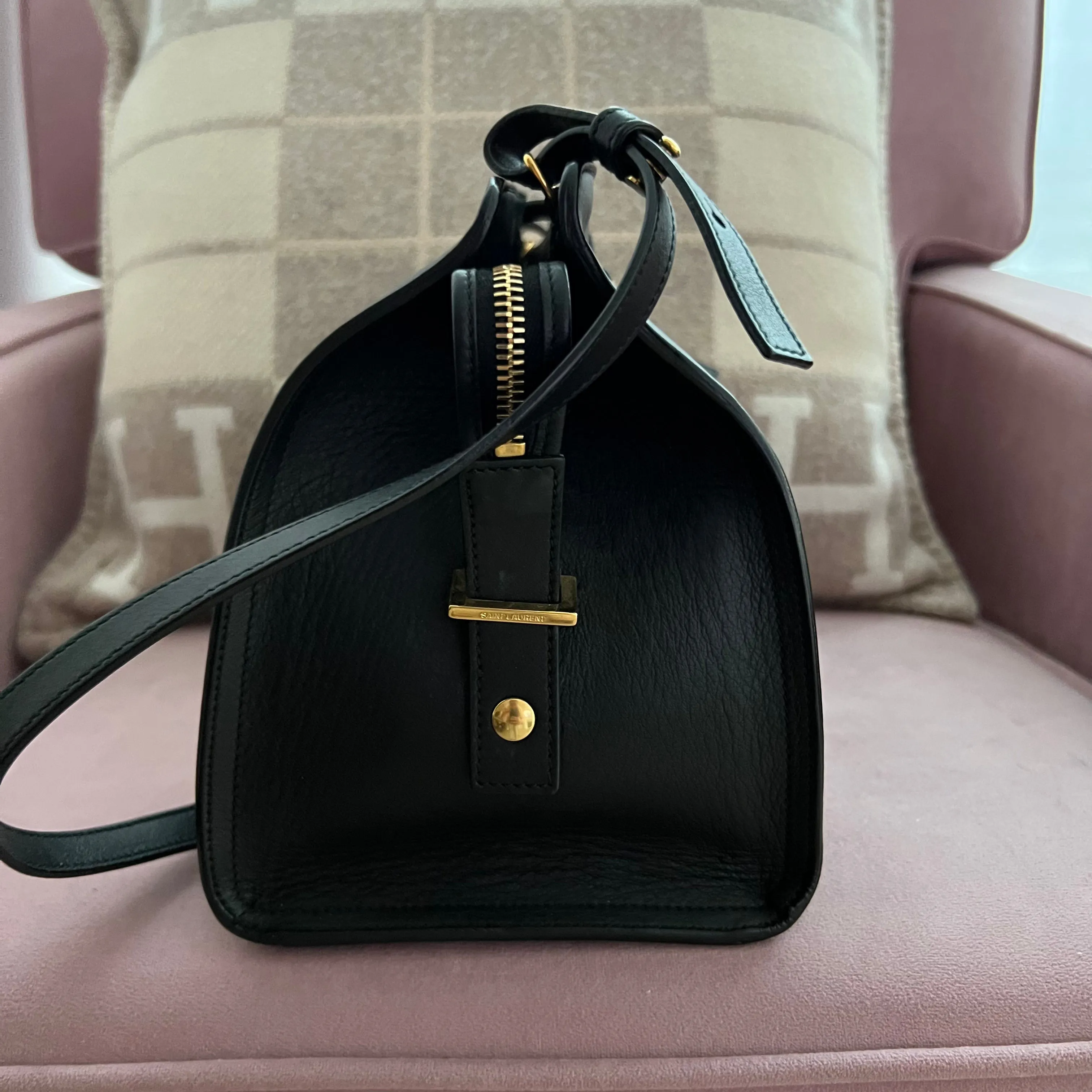 Saint Laurent Y Ligne Cabas Handbag