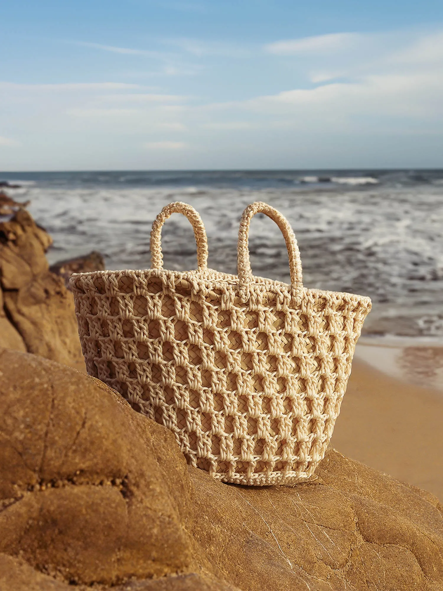 The Dune Basket Bag