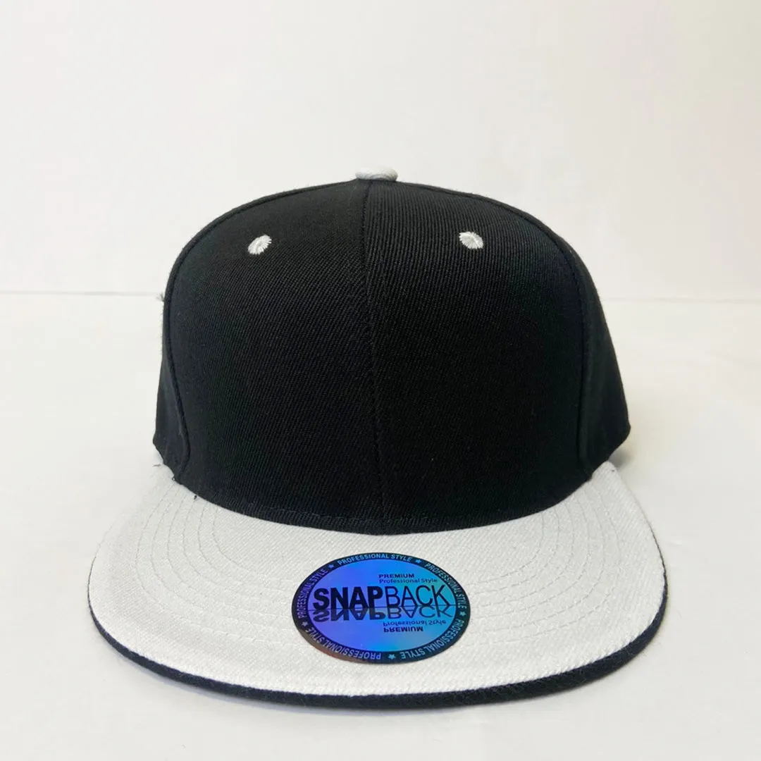 Two Tone Classic 5 Panel Snapback Hat