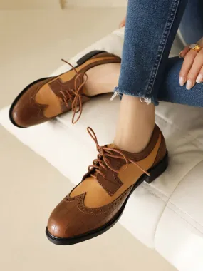 Women's Classic Round Toe Heeled Oxfords