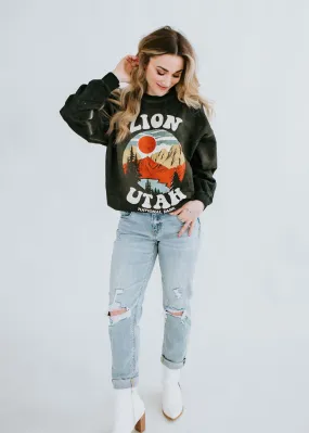 Zion Utah Graphic Sweatshirt